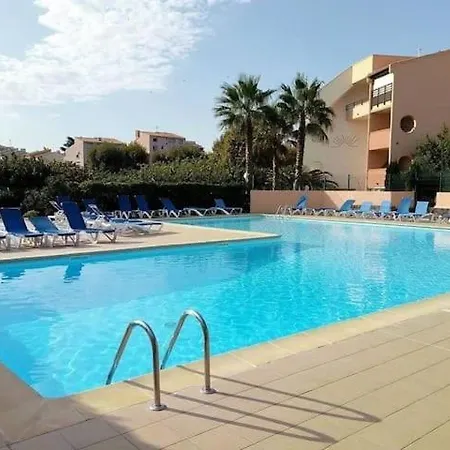 Ambassades Du Soleil 4 Apartment