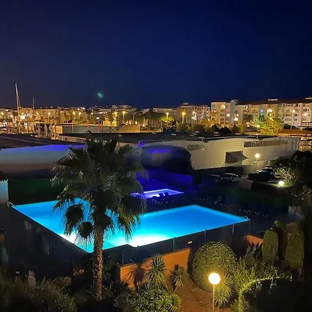 Ambassades Du Soleil 4 Apartment